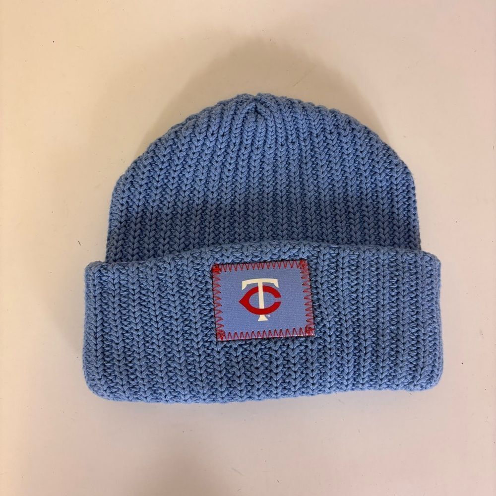 Love Your Melon x Minnesota Twins Baseball Light‎ Blue Winter Beanie